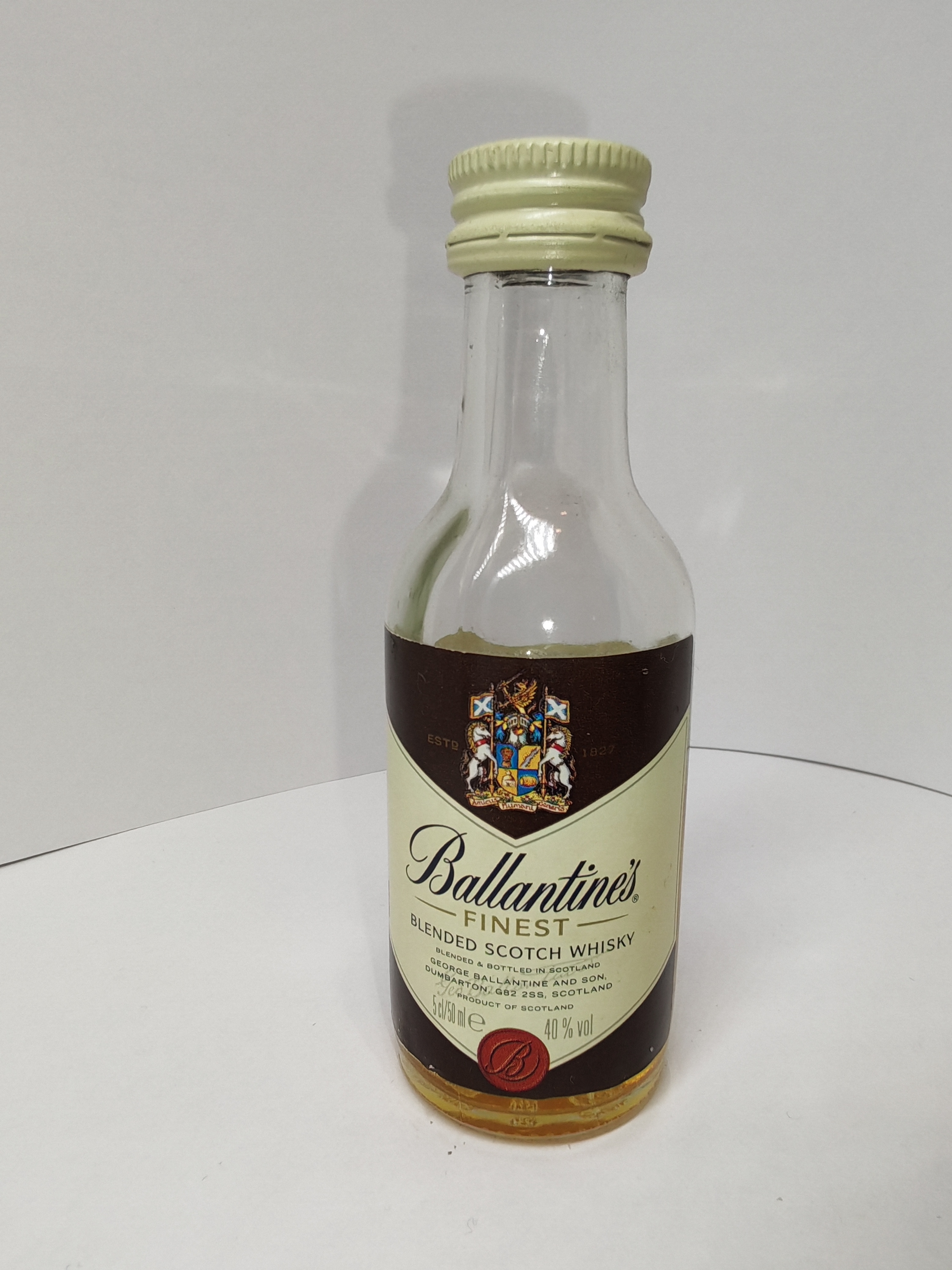 Ballantine's Finest Blended Scotch Whisky