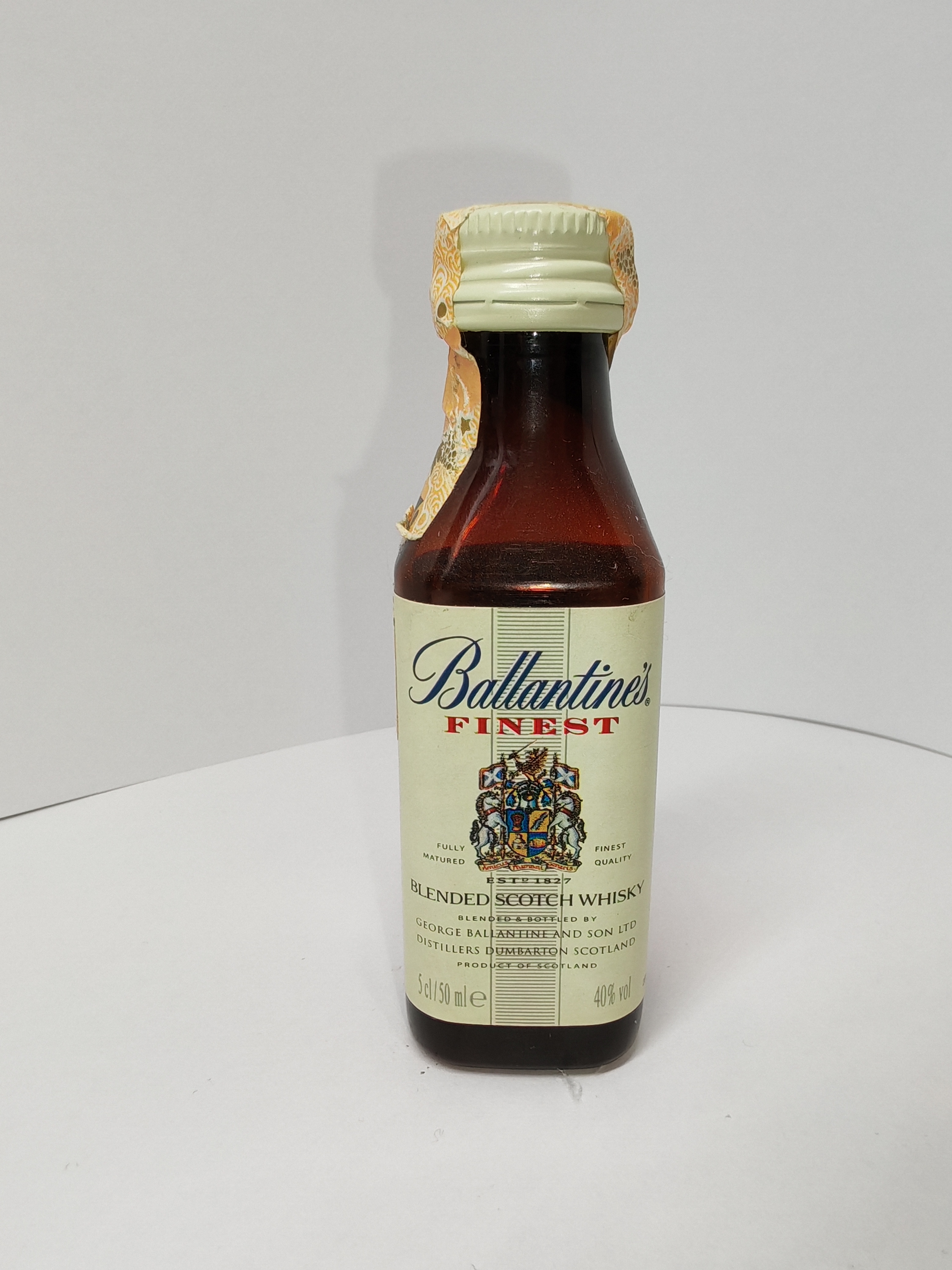 Ballantine's Finest Blended Scotch Whisky