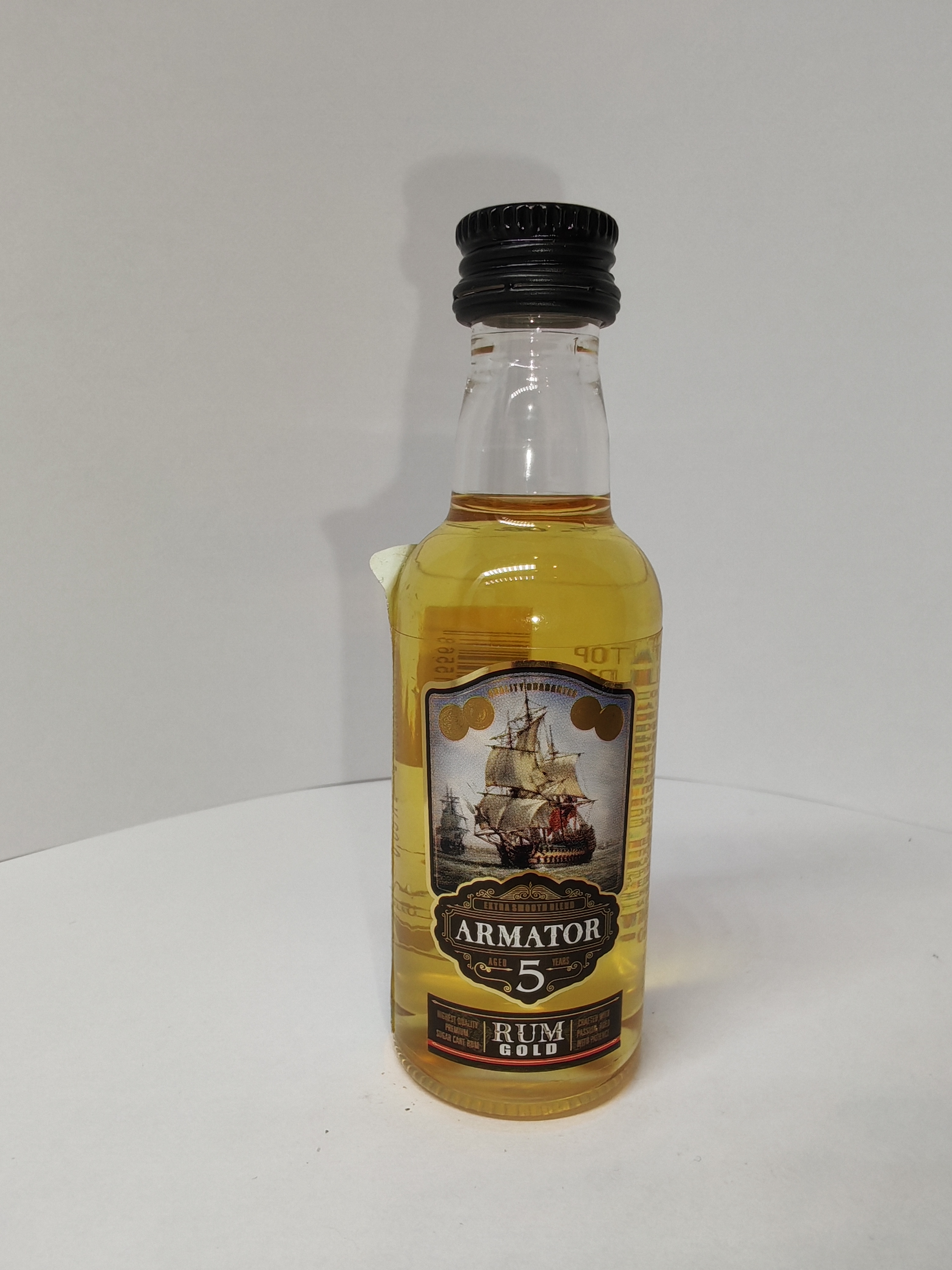 ARMATOR 5 RUM GOLD