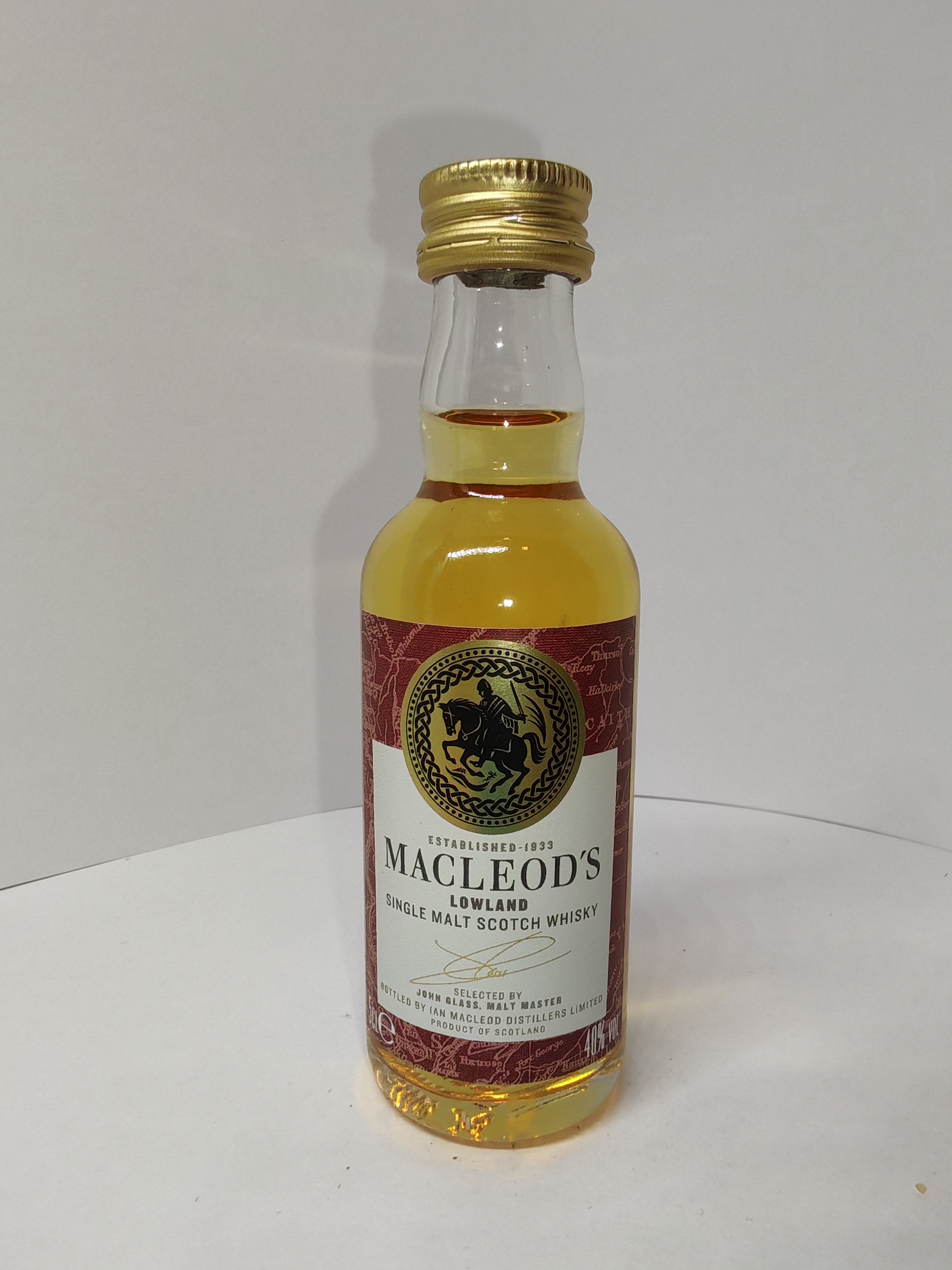 MACLEOD'S LOWLAND SINGLE MALT SCOTCH WHISKY