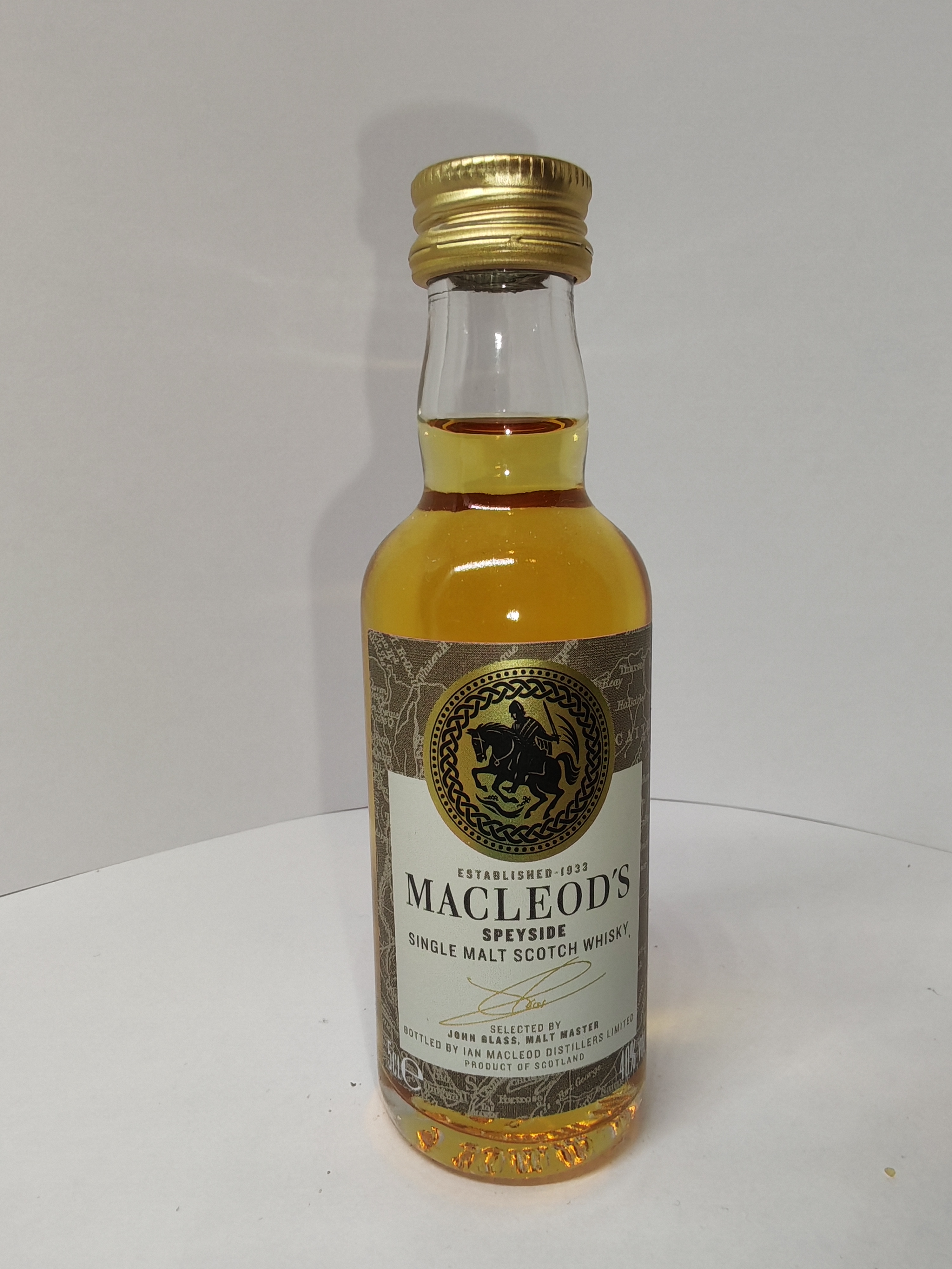 MacLeod's Speyside Single Malt Scotch Whisky