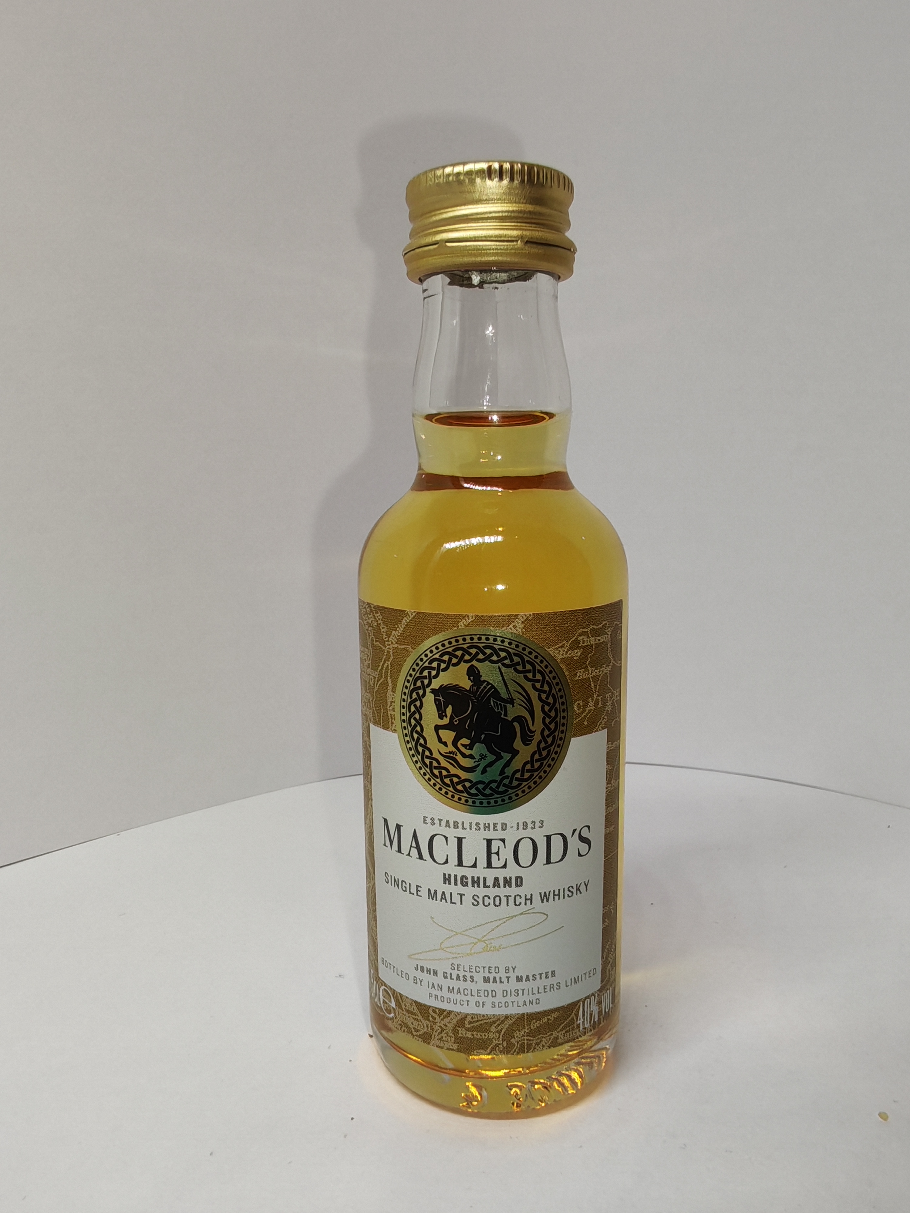 MacLeod's Highland Single Malt Scotch Whisky