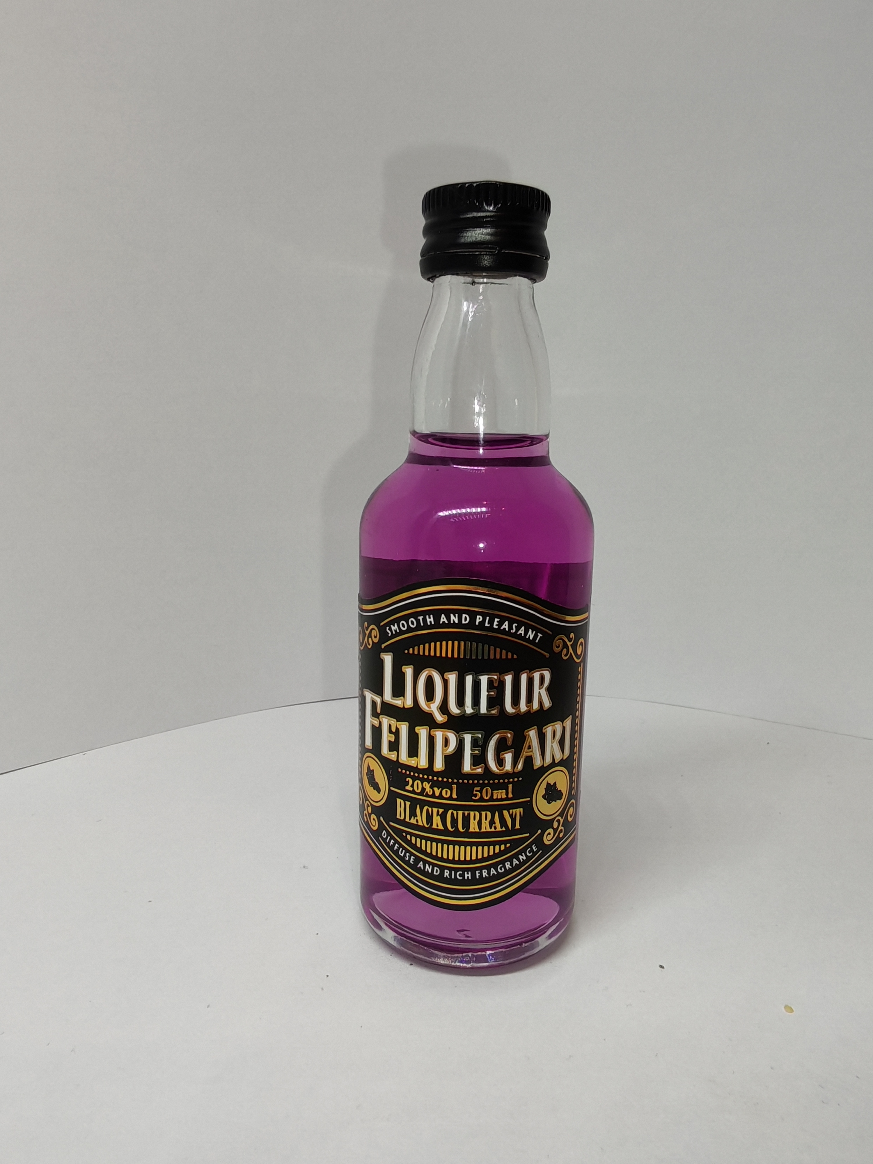 Liqueur Felipegarf Black Currant