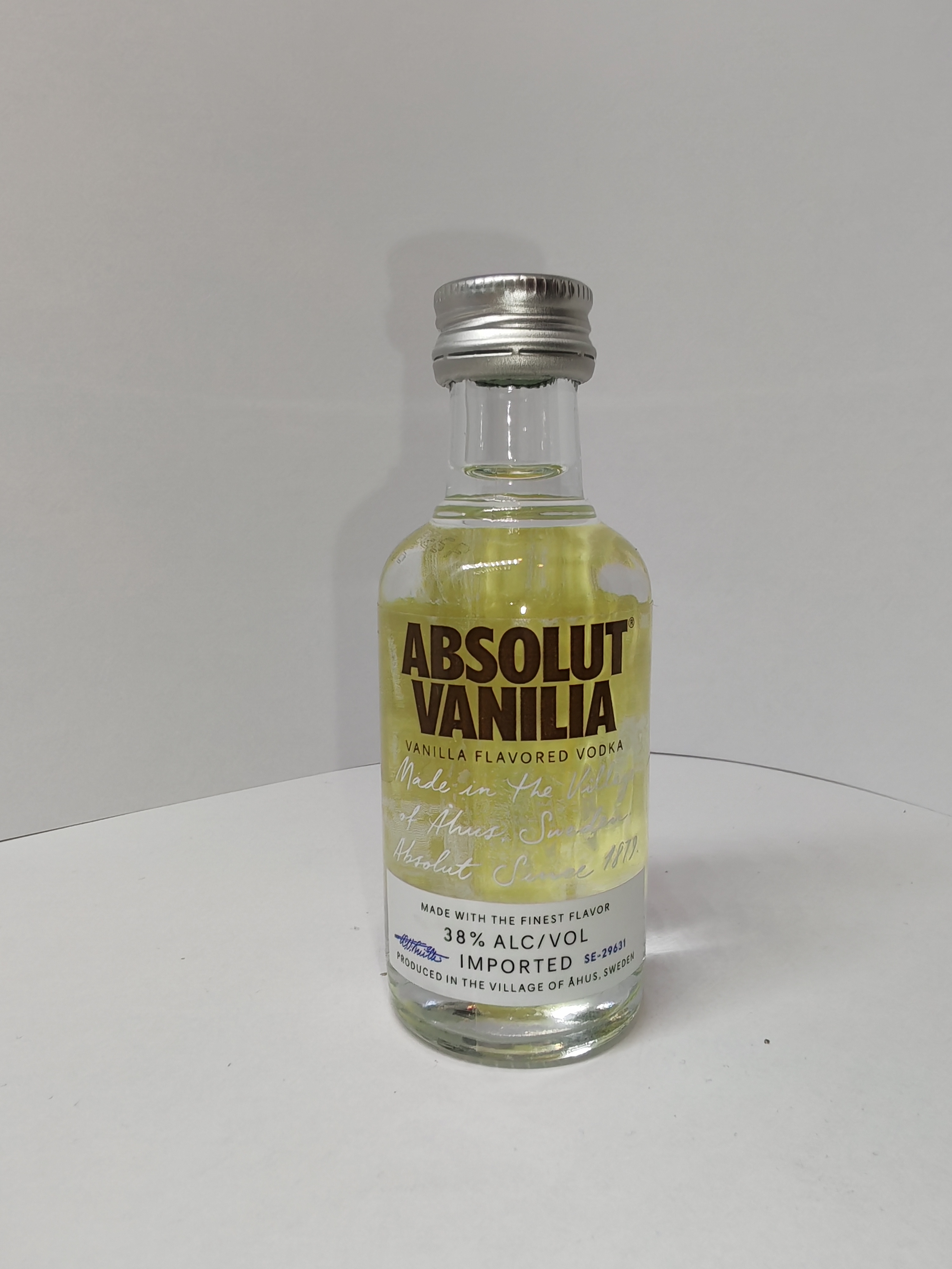 ABSOLUT VANILIA