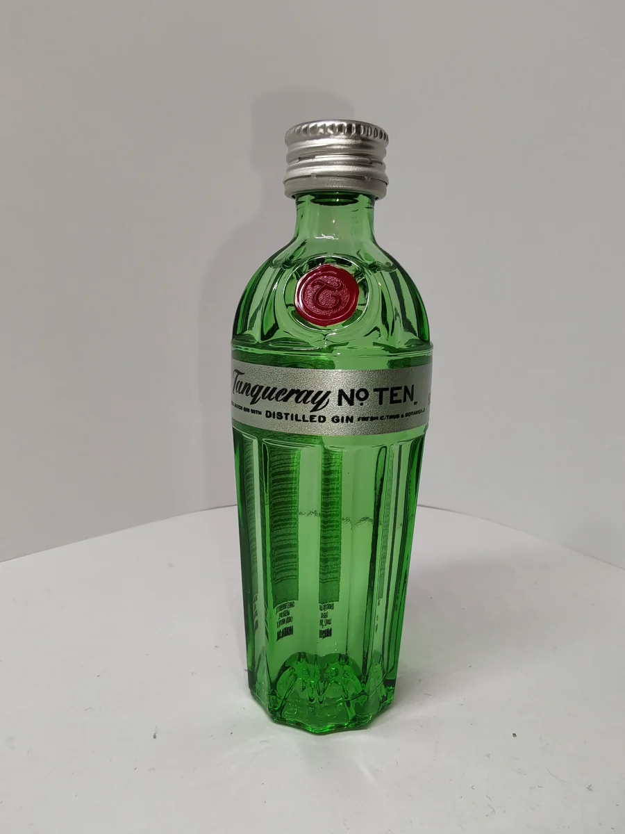 Tanqueray No. Ten Distilled Gin