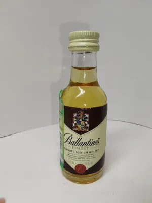 Ballantine's Finest Blended Scotch Whisky
