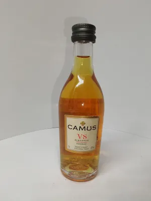CAMUS VS ELEGANCE COGNAC