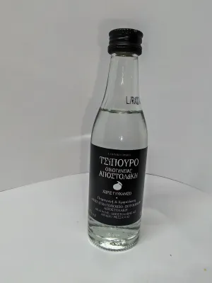 ΤΣΙΠΟΥΡΟ ΟΙΚΟΓΕΝΕΙΑΣ ΑΠΟΣΤΟΛΑΚΗ